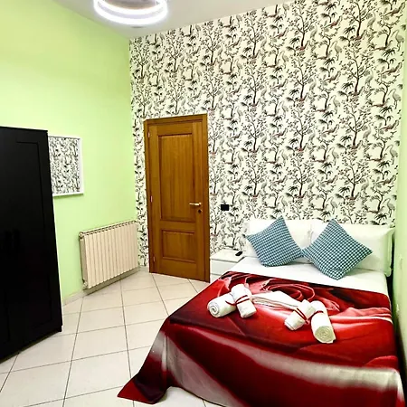 Colosseum Star Guest house *